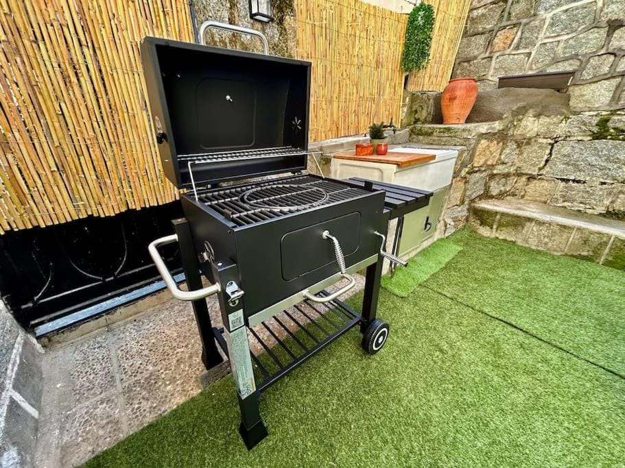 Day, BBQ facilities