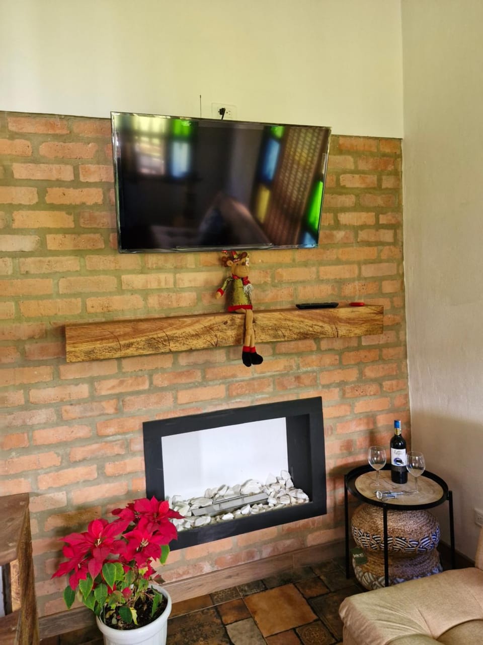 TV and multimedia, Evening entertainment, flat iron