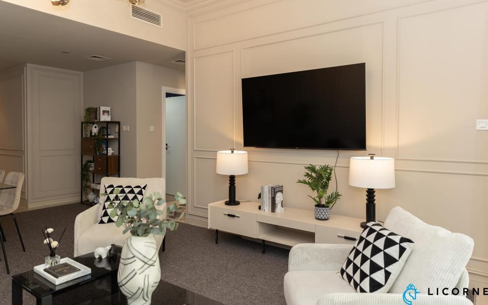 TV and multimedia, Living room, Seating area