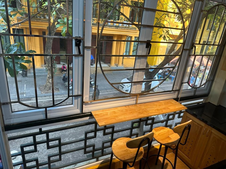 Center of Old Quarter, K Home, 1 minute to Hoan Kiem Lake Apartment in Hanoi