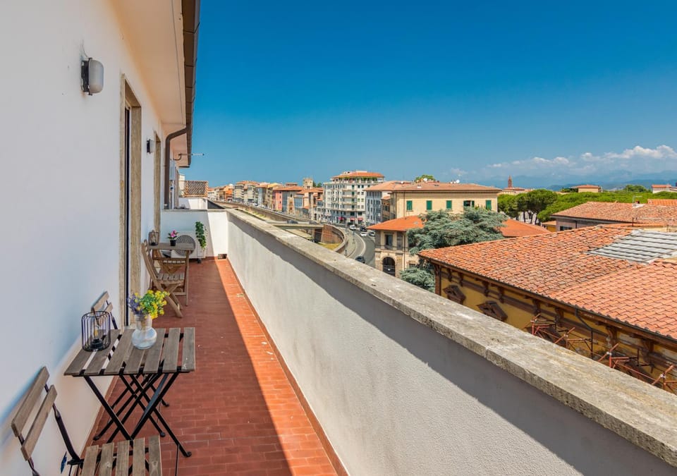 View (from property/room), Balcony/Terrace