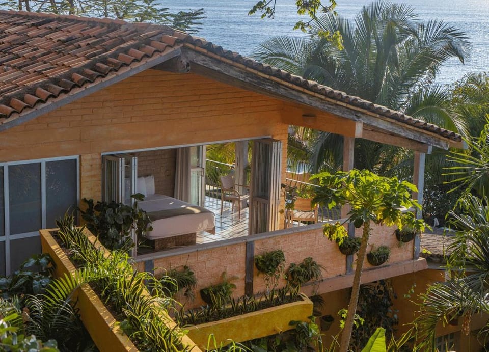 Beachfront Summer Estate Villa in Puerto Vallarta