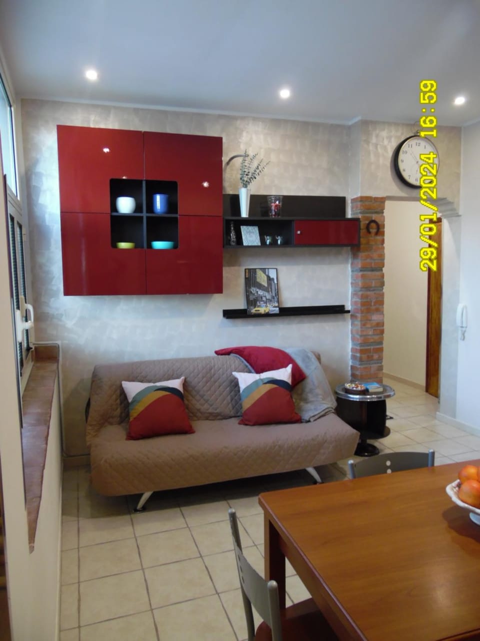 Living room, Dining area
