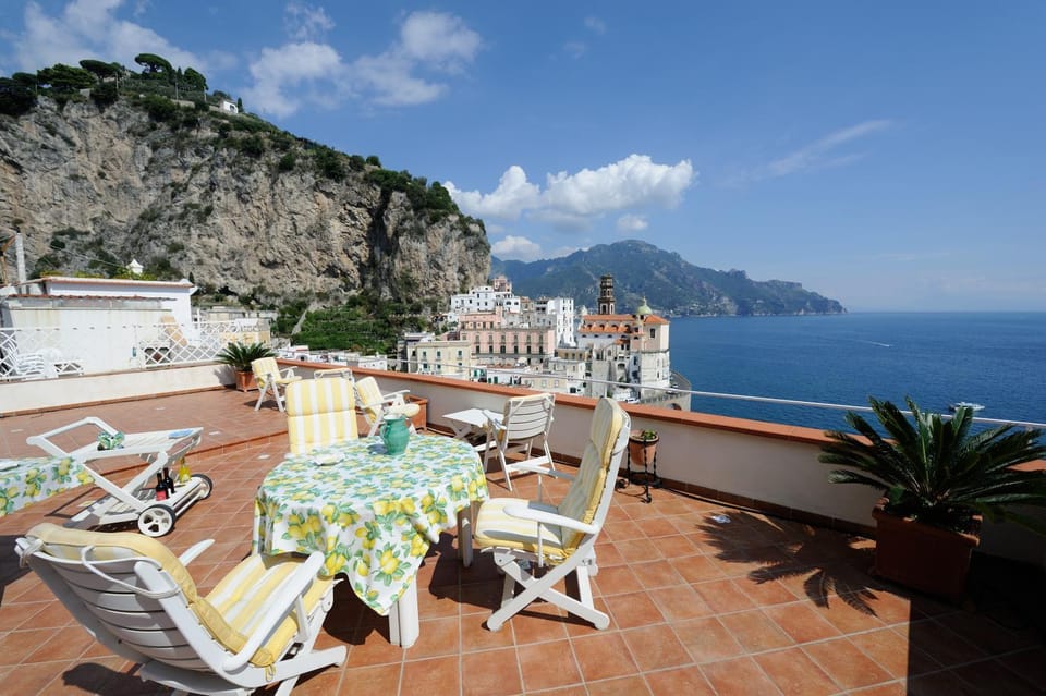 Natural landscape, View (from property/room), Balcony/Terrace, Mountain view, Sea view