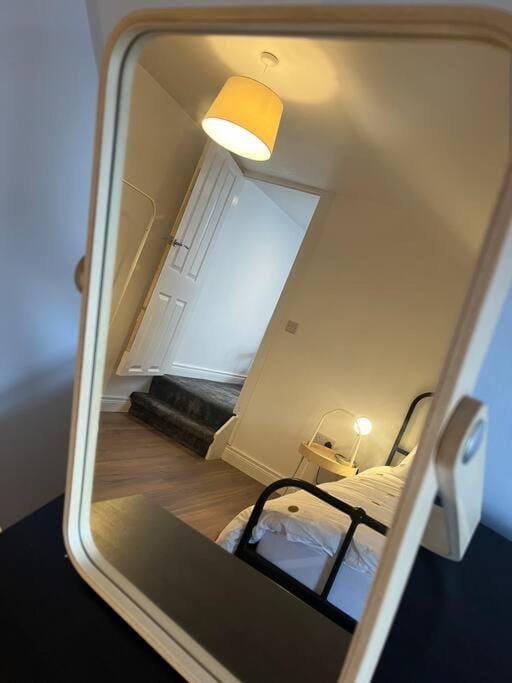 Charming Victorian Terrace, South Belfast House in Belfast