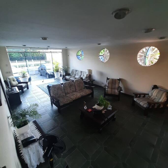 Casa 50m da praia - Enseada/Guarujá House in State of São Paulo