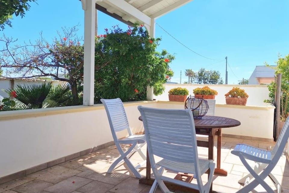 Patio, Day