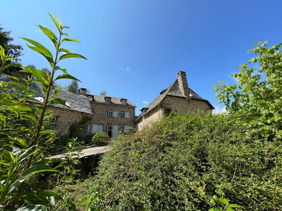 La Roulière en Aubrac House in Occitanie