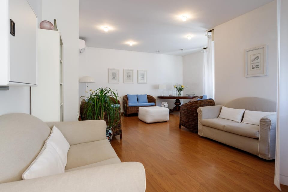 Lobby or reception, Seating area