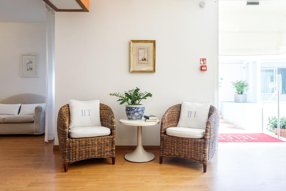 Living room, Lobby or reception, Seating area