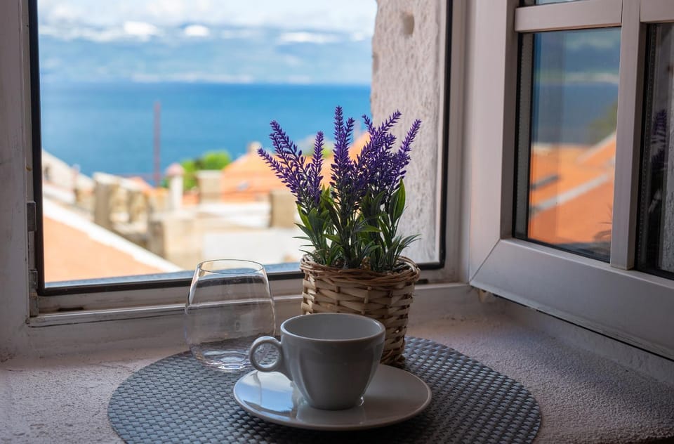 Day, Natural landscape, Coffee/tea facilities, View (from property/room), Sea view