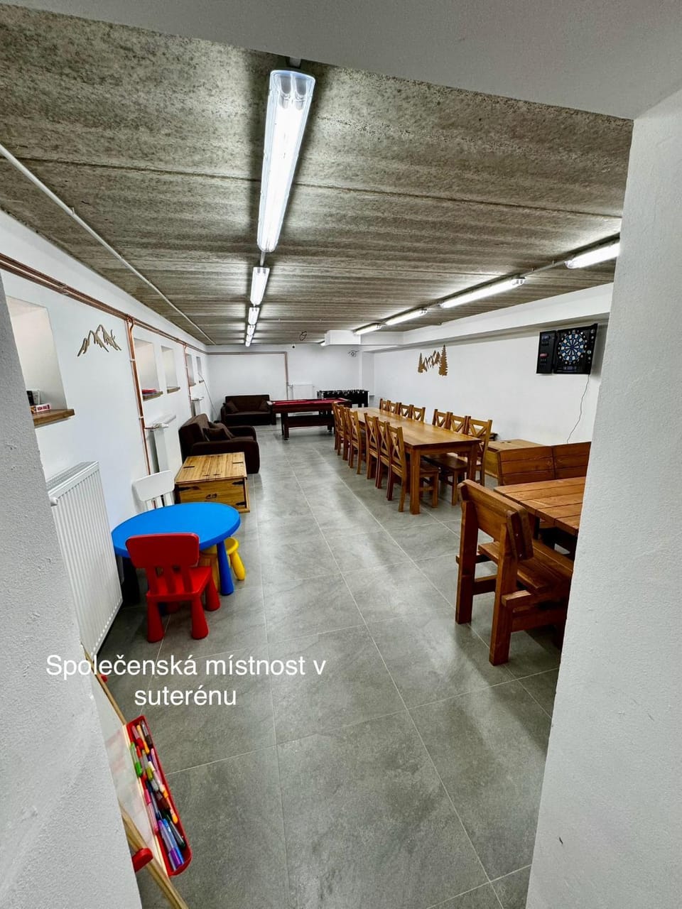 Communal lounge/ TV room, Game Room, TV and multimedia, Evening entertainment