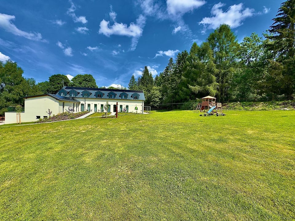 Property building, Garden, Garden view