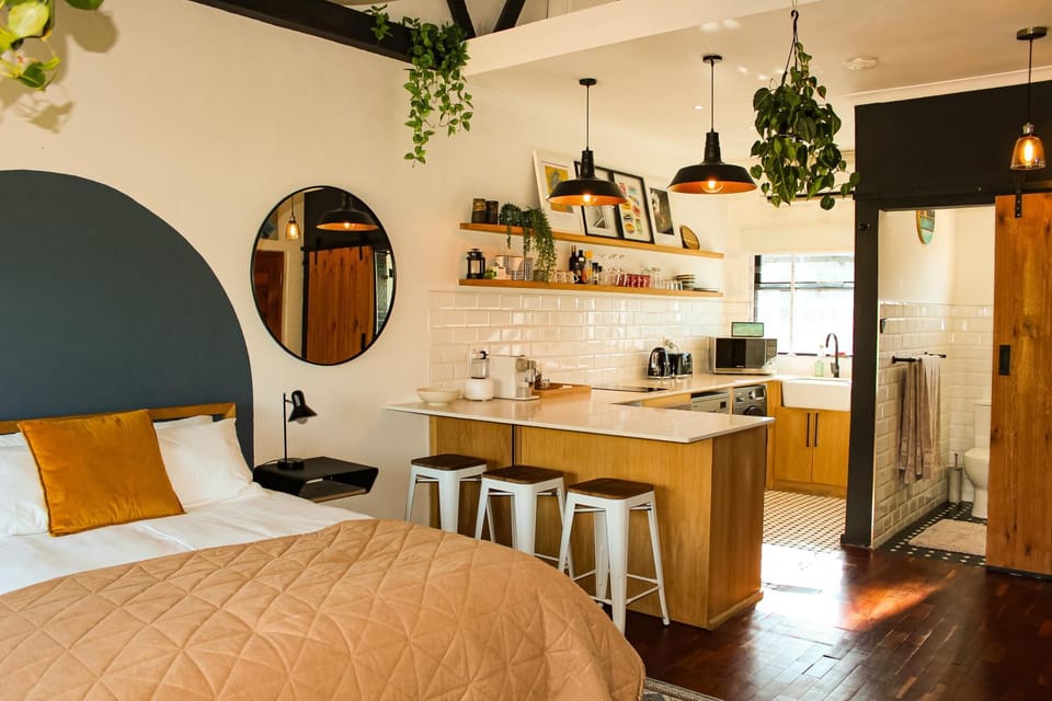 Orange Blossom Studio Apartment in Cape Town