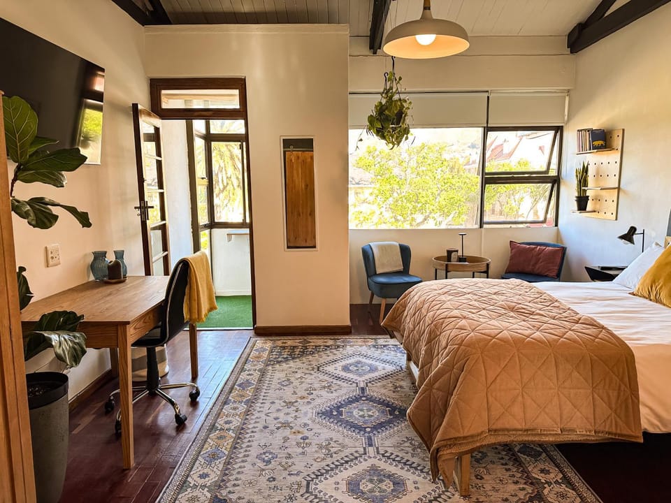 Orange Blossom Studio Apartment in Cape Town