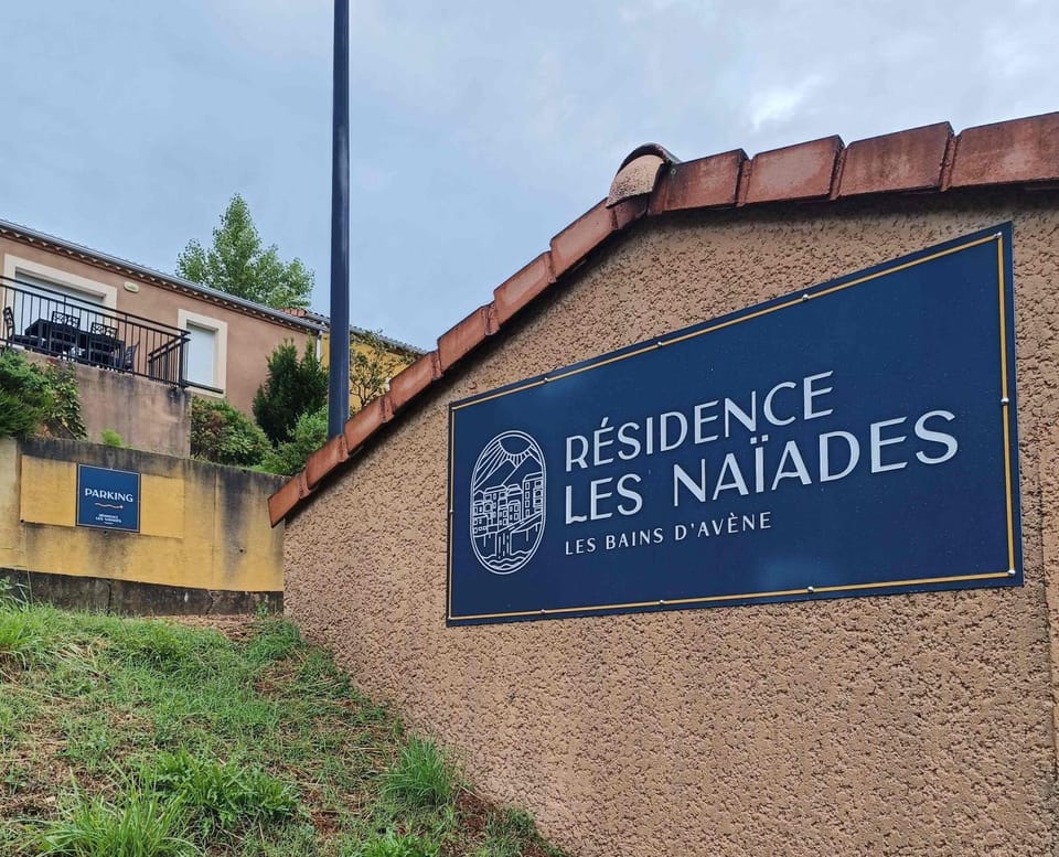 Property logo or sign
