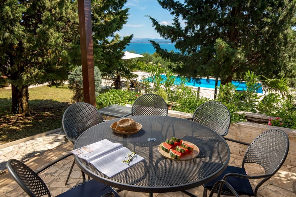 Patio, Day, Natural landscape, Garden, Garden, Balcony/Terrace, Seating area, Garden view, Pool view, Sea view, Swimming pool, sunbed