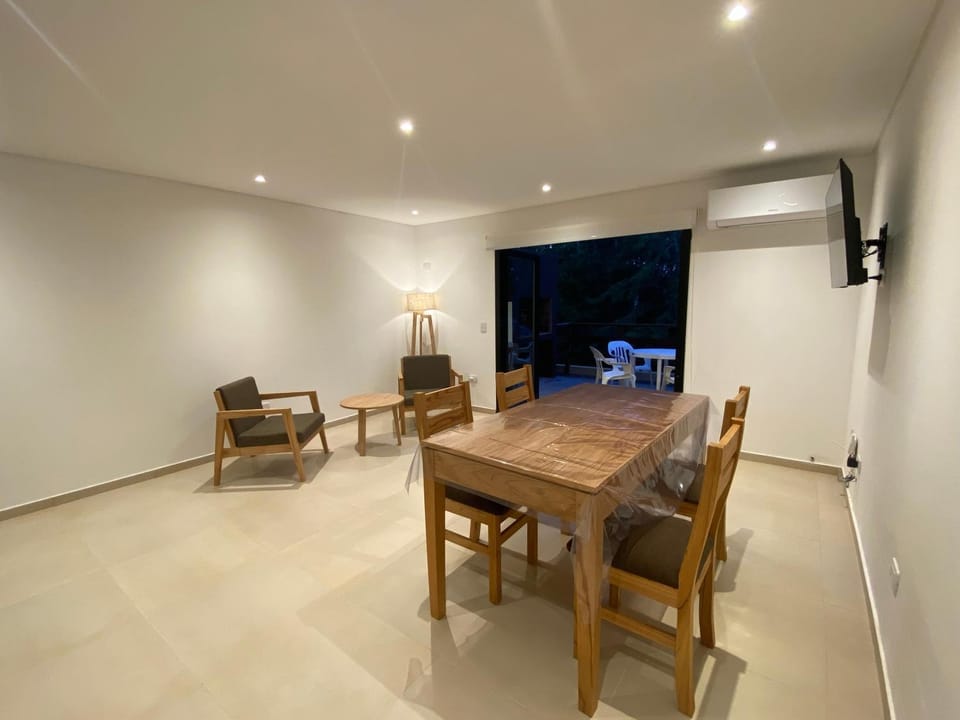 TV and multimedia, Living room, Dining area