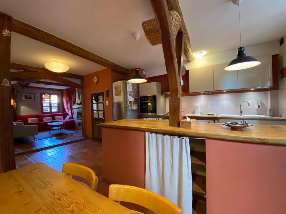 Maison familiale centre Avignon House in Avignon