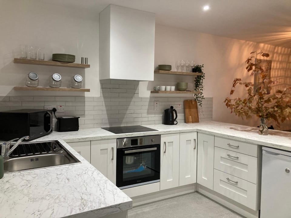 Kitchen or kitchenette, stove