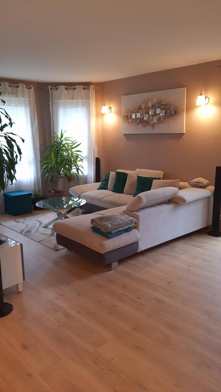 Communal lounge/ TV room, Seating area