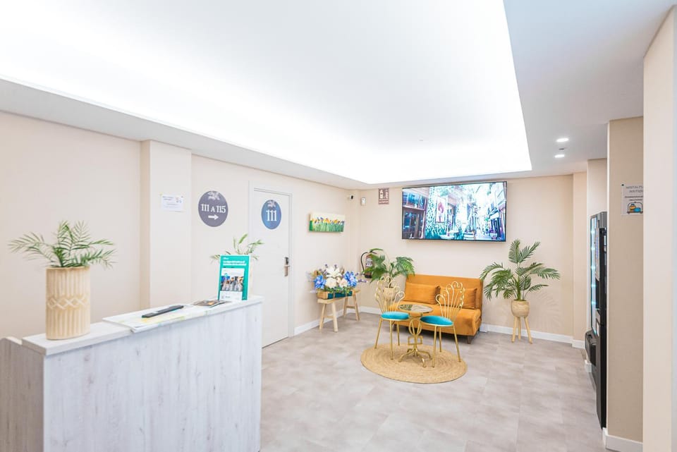 TV and multimedia, Lobby or reception