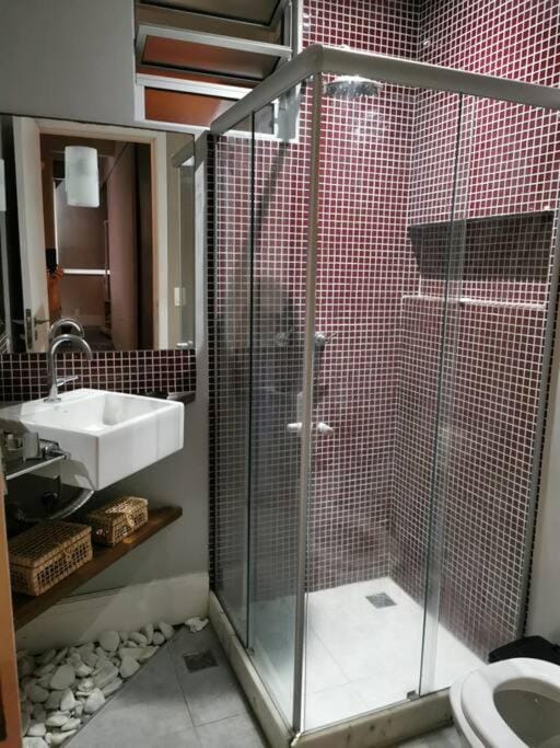 Shower, Toilet, Bathroom