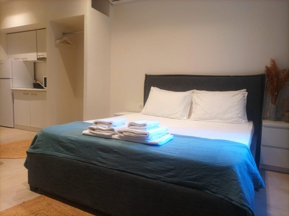 Kea experience - The Triple Apartment in Kea-Kythnos