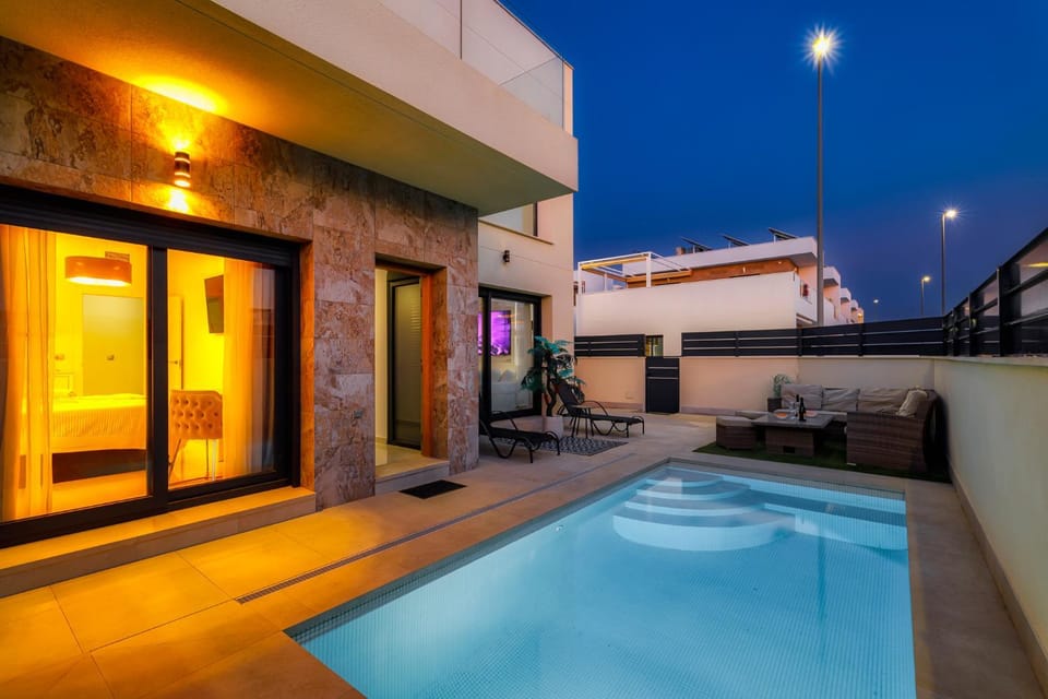Patio, Pool view, Swimming pool