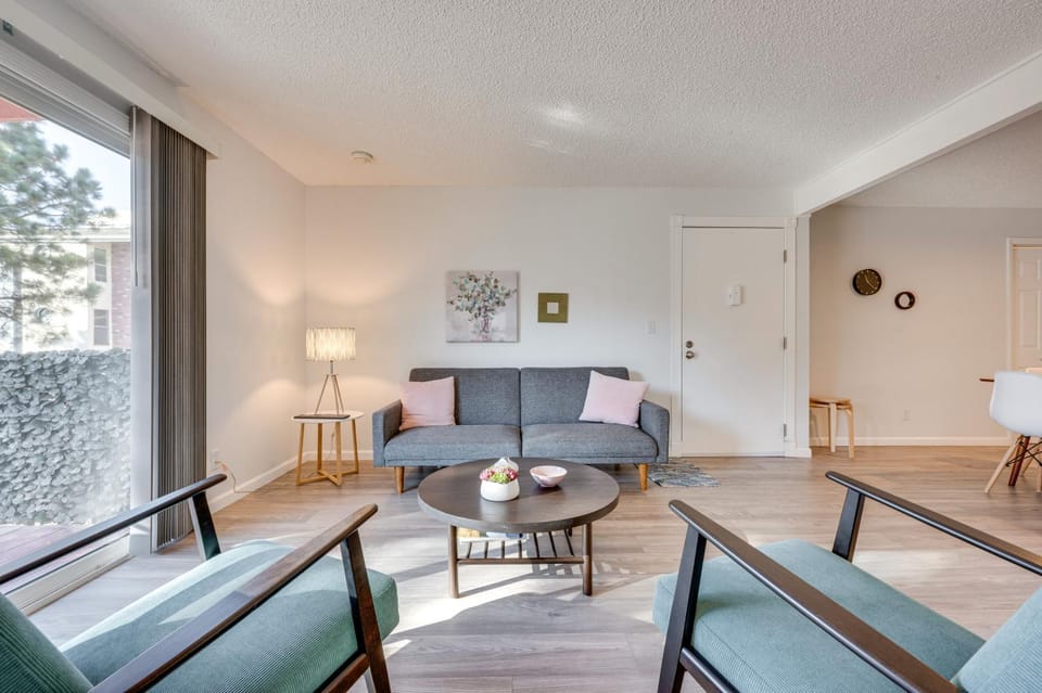 Cozy Westminster Condo: 14 Mi to Downtown Denver! House in Northglenn