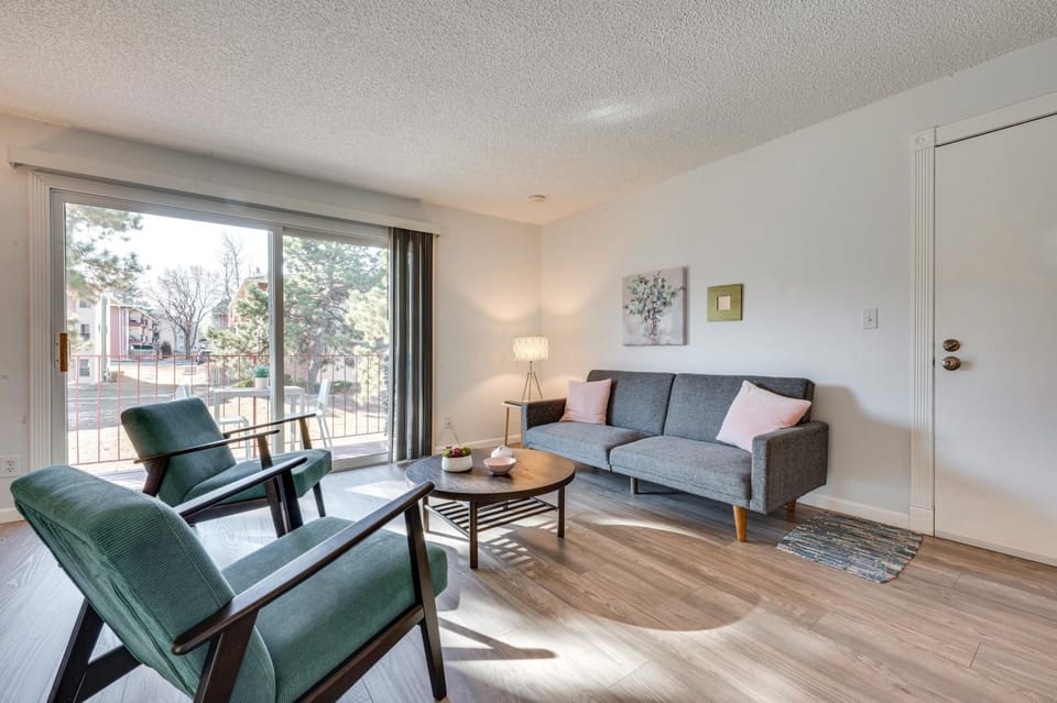 Cozy Westminster Condo: 14 Mi to Downtown Denver! House in Northglenn