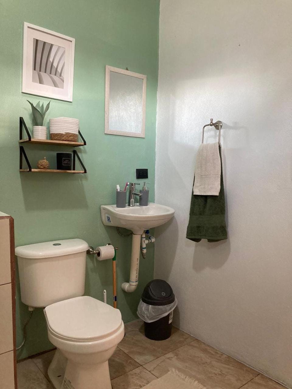 Toilet, Bathroom