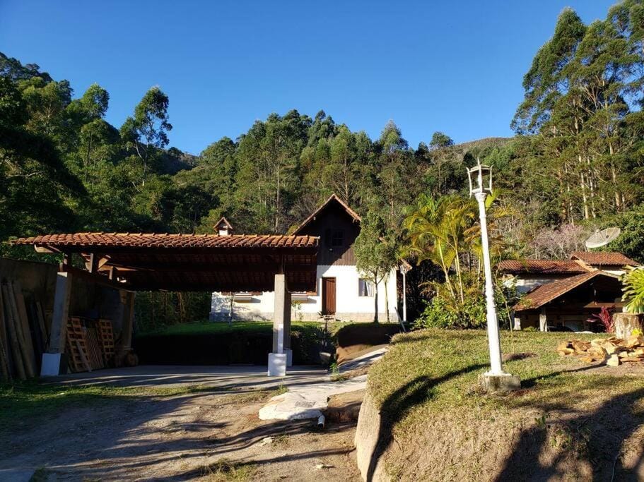 Casa Chalé Caminho do Vale LEIA O PERFIL House in Nova Friburgo