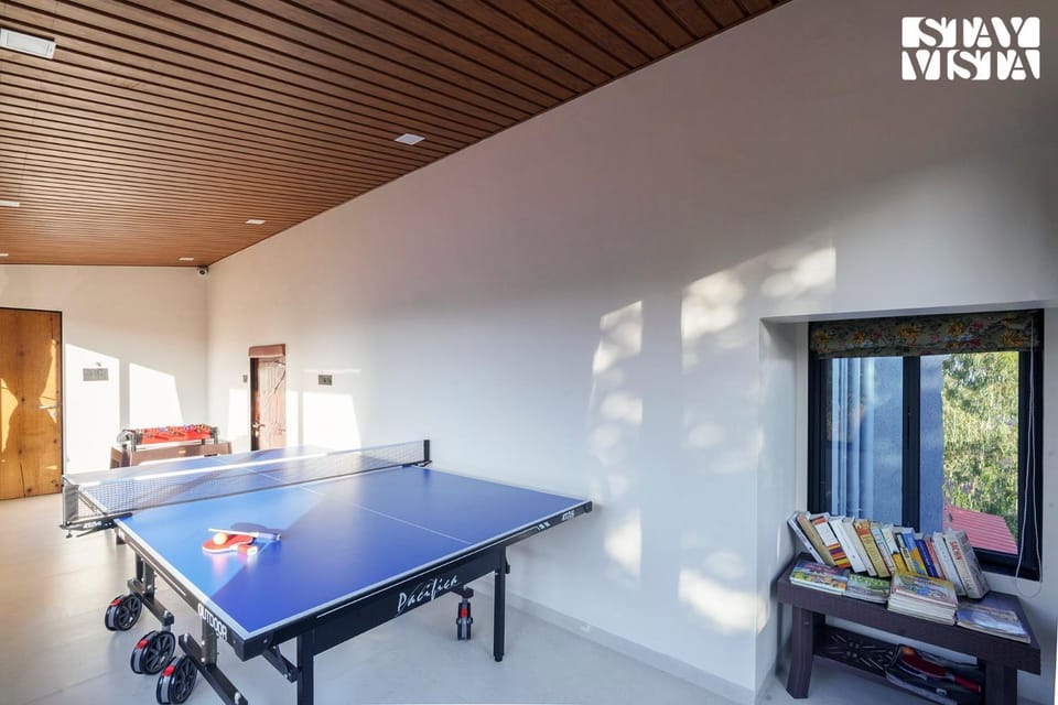 Game Room, Table tennis