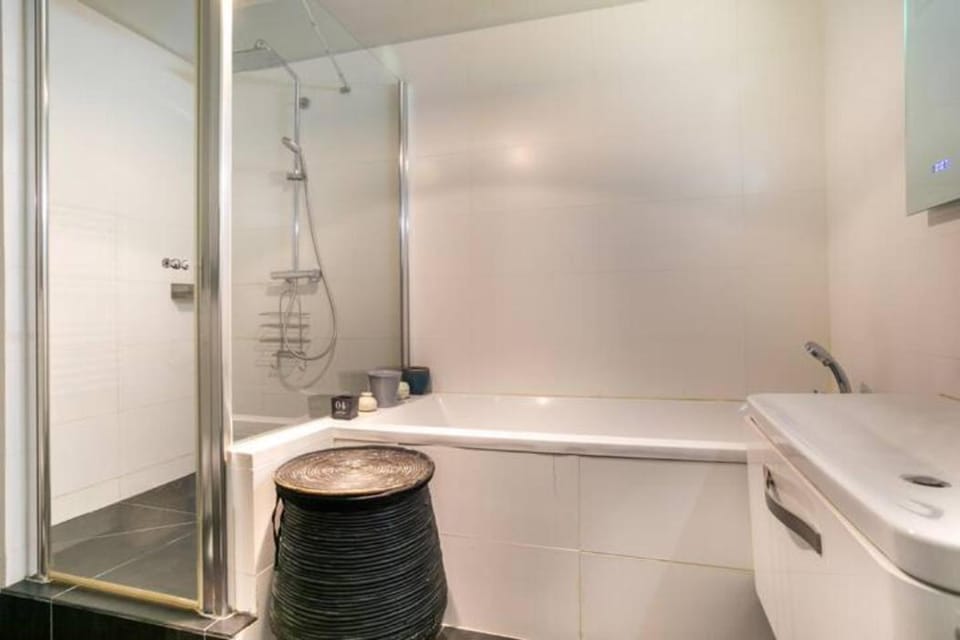 Shower, Bathroom, Bath