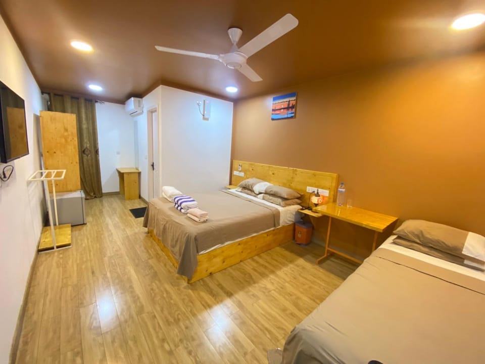 Bedroom, air conditioner