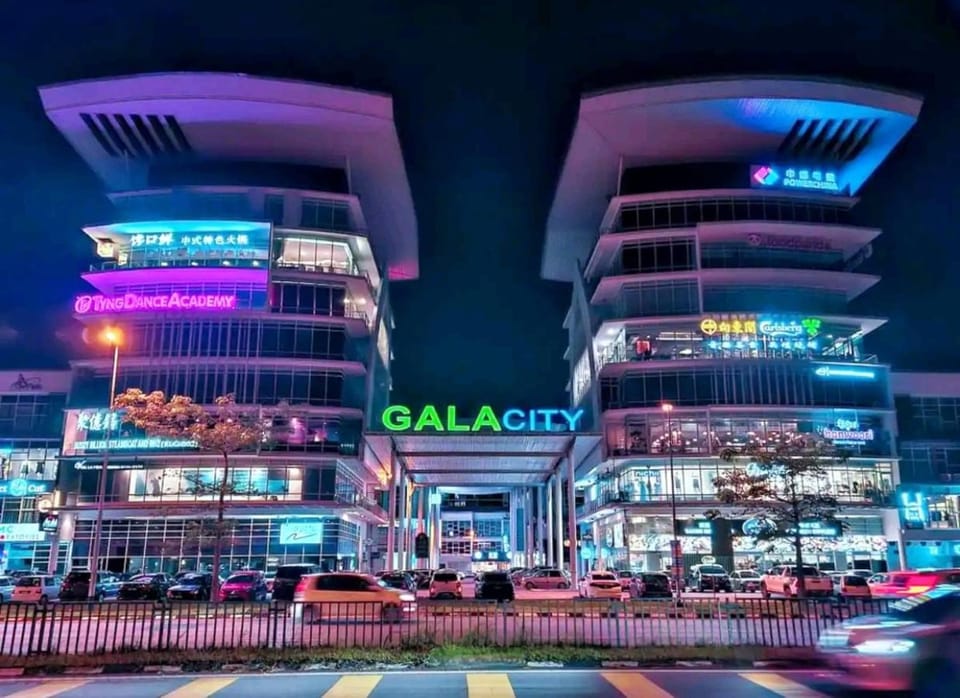 Property building, Night, City view, Street view, Location