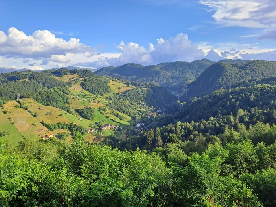 Pensiunea Hanul Dorului Bed and Breakfast in Brașov County