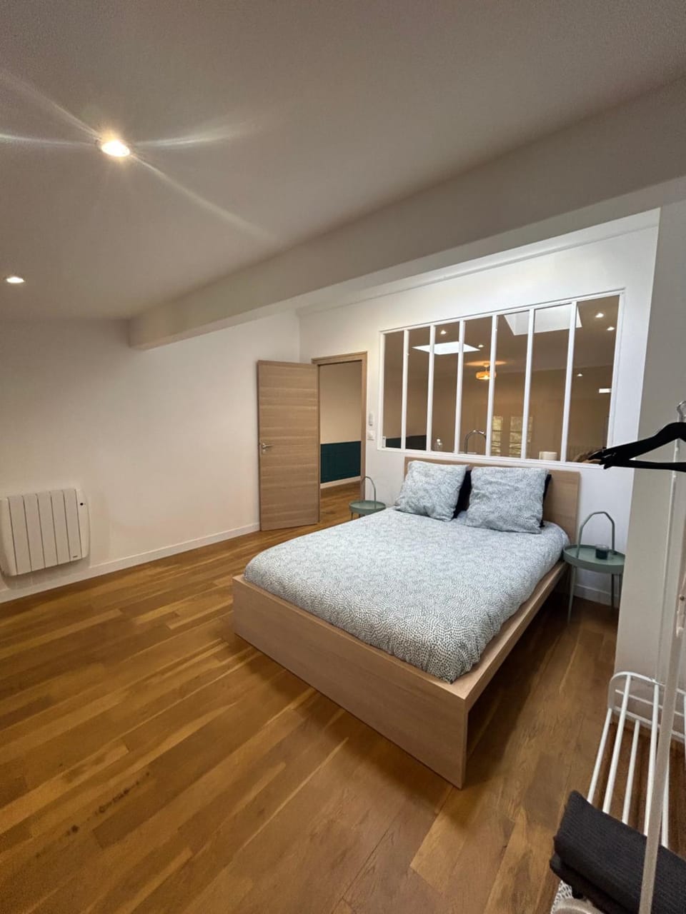 Bed, Photo of the whole room, Bedroom, wardrobe
