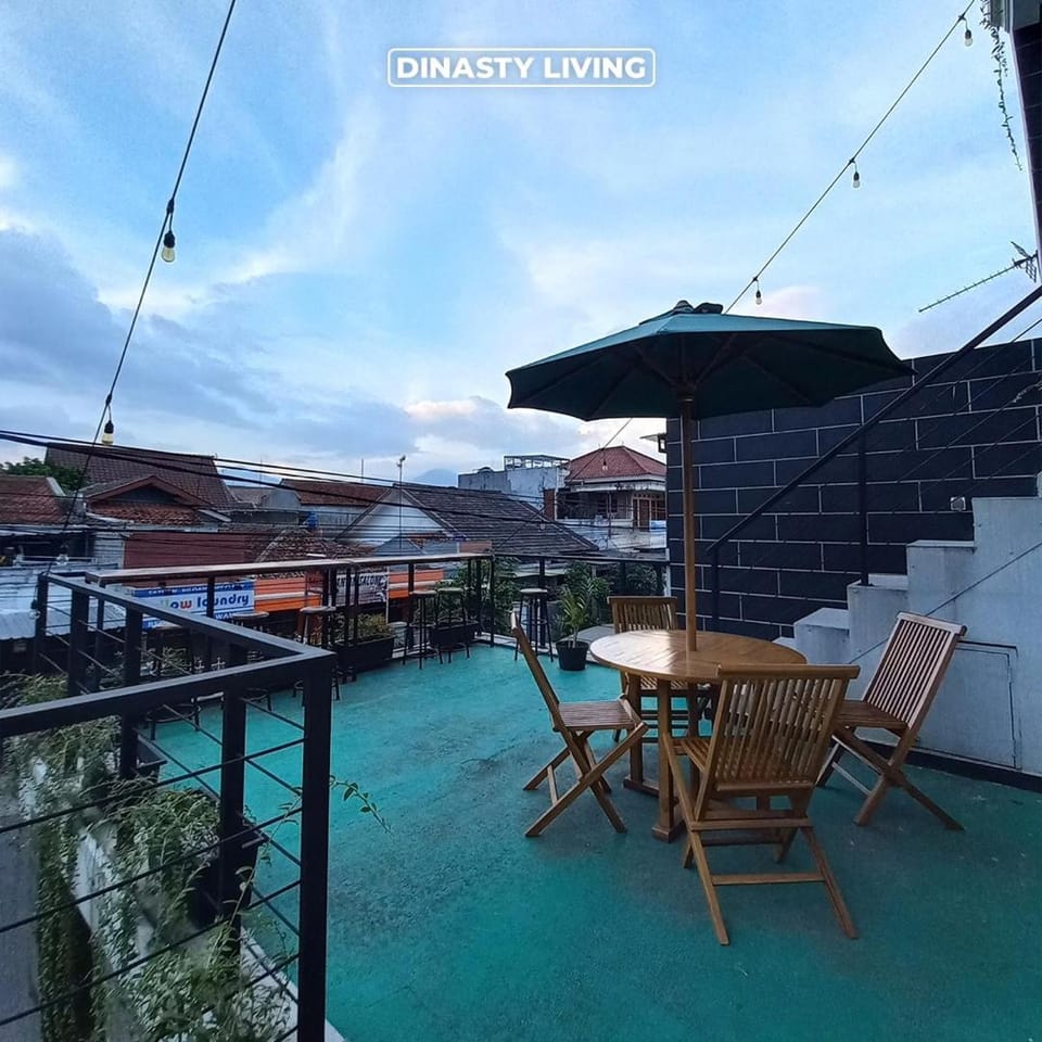 Property building, Balcony/Terrace
