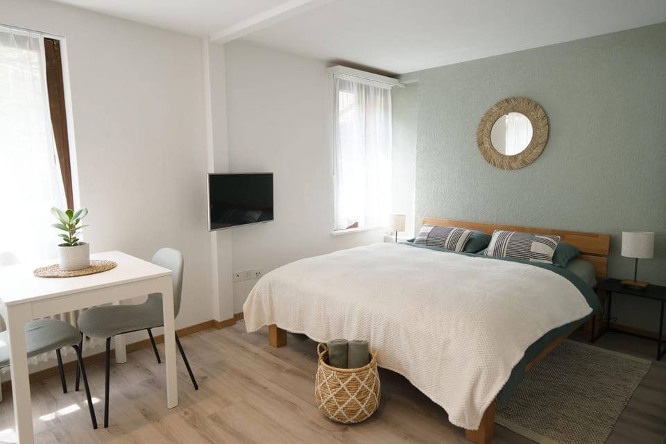 TV and multimedia, Bedroom