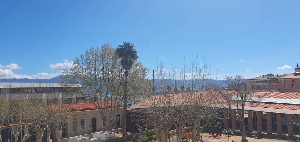 View (from property/room), City view