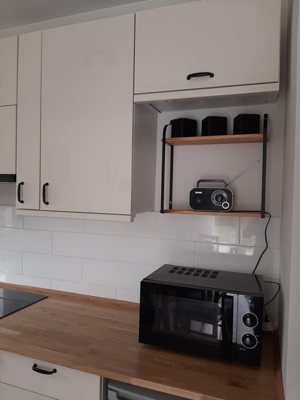 minibar, kitchen