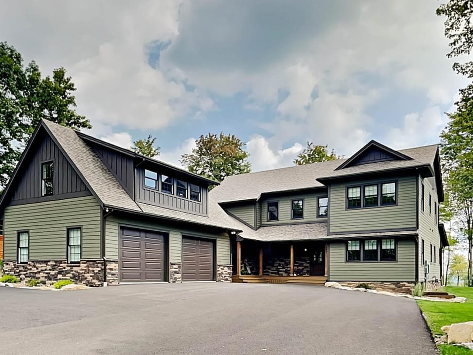 7th Heaven House in McHenry