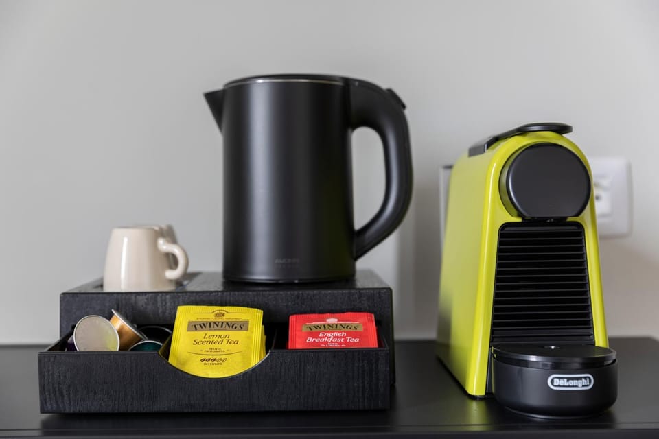 Coffee/tea facilities, Kitchen or kitchenette