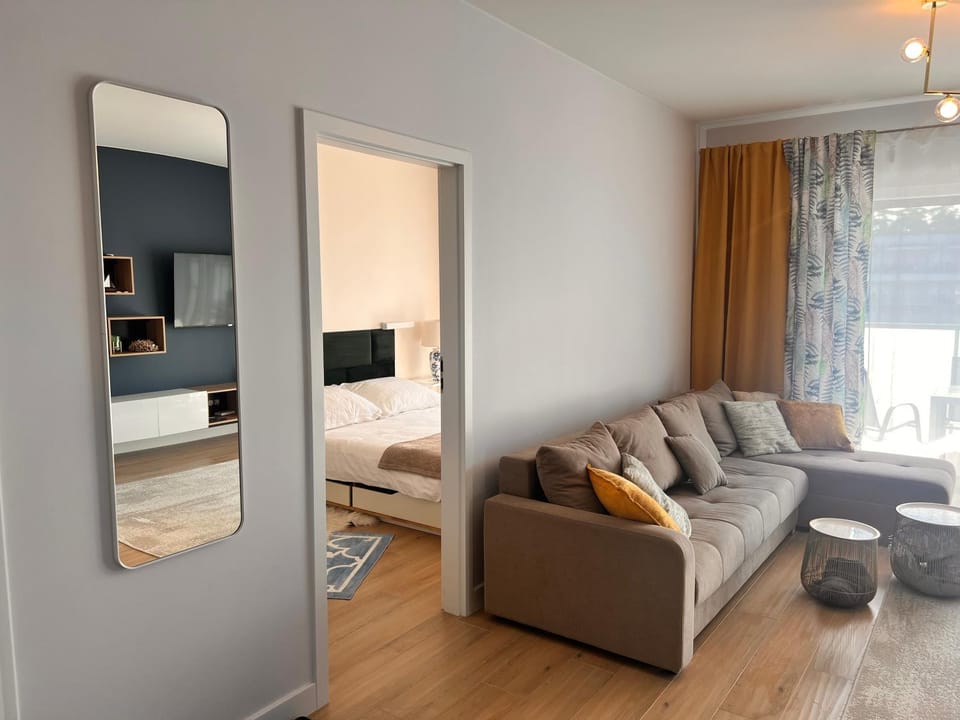 Living room, Photo of the whole room