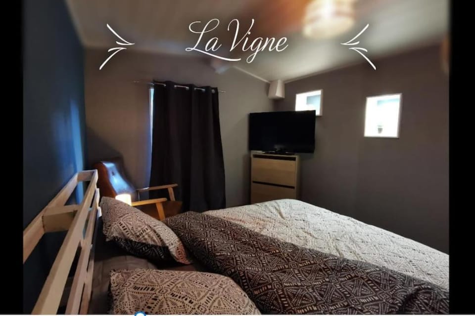 La Roche Blanche, maison de bourg pleine de charme House in Auvergne-Rhône-Alpes