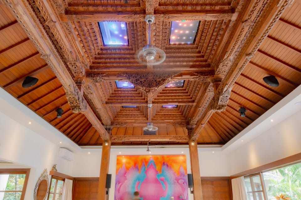 Living room, air conditioner