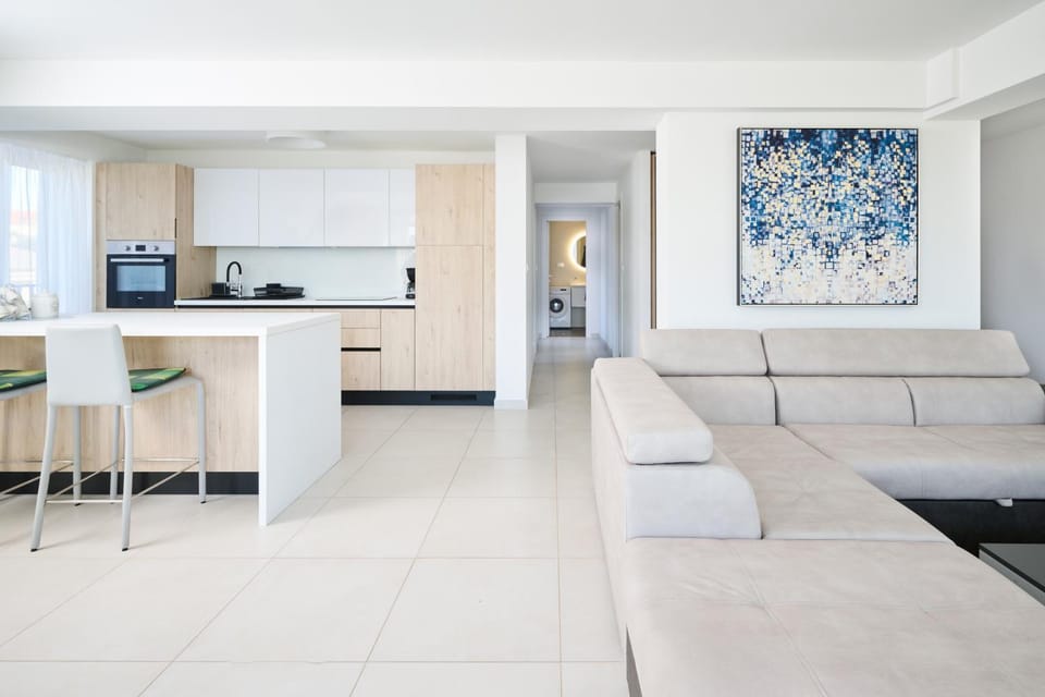 Living room, kitchen
