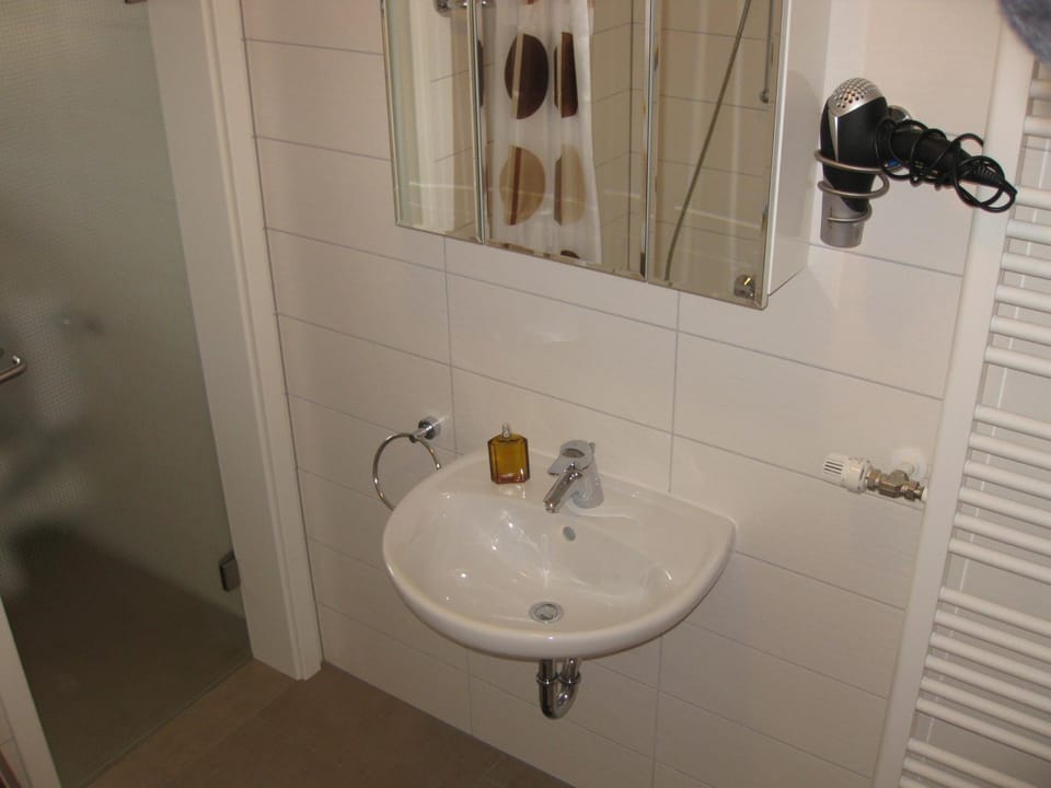 Monteurwohnung Ferienhof Arold Wohnung mit 2 Schlafzimmern 5 Personen Einzelbetten Apartment in Baden-Württemberg